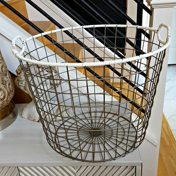 NEW! BOHO FARMHOUSE Large METAL WIRE BASKET - Picture 4 of 4